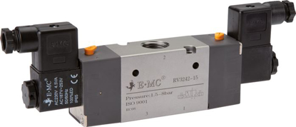 تصویر 3/2-way solenoid valve, G 1/2", pulse valve, 230 V AC